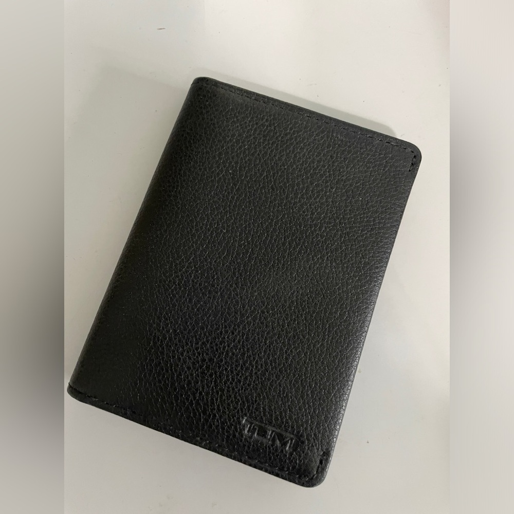 Tumi bifold wallet